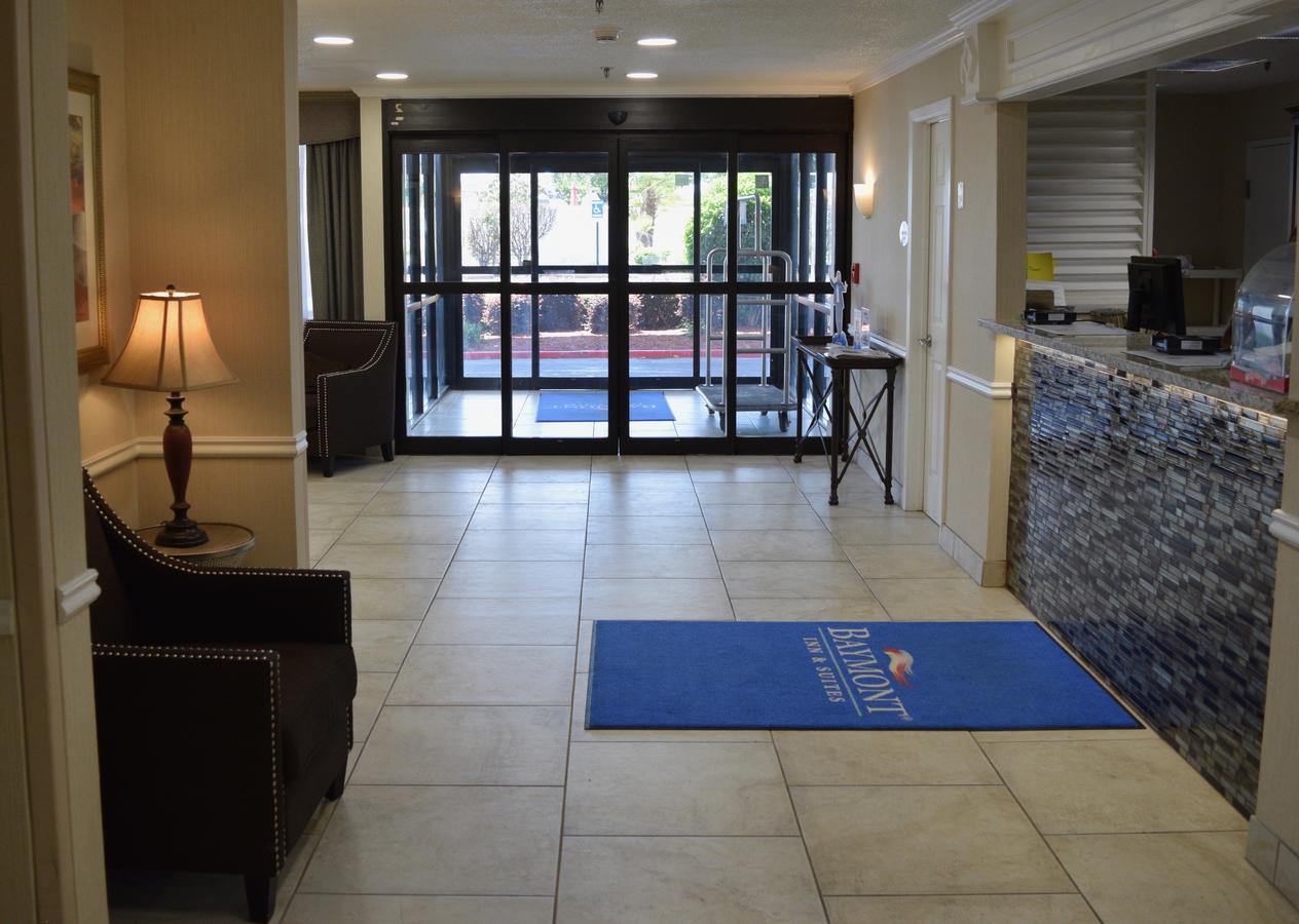 Baymont By Wyndham טקסרקנה מראה חיצוני תמונה
